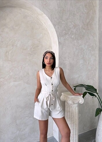 xl Beden Kuşaklı Şortlu Tulum