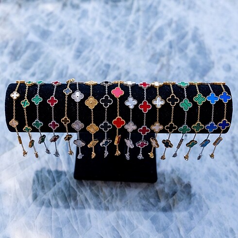 Van Cleef & Arpels Van Cleef Yonca Bileklik