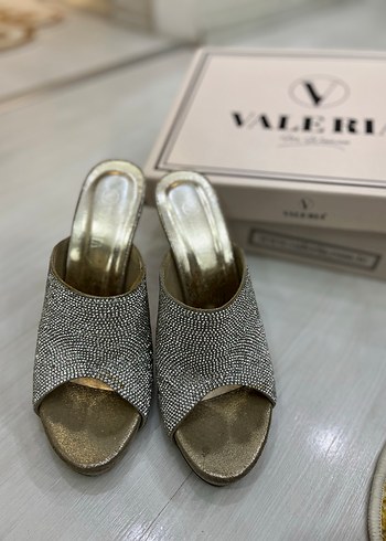 Gri Payetli Dolgu Topuklu Kadın Abiye Ayakkabı - Görsel 5