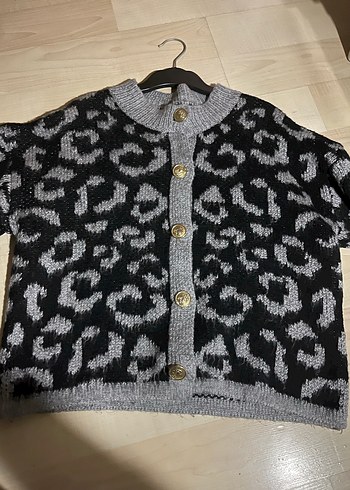 LEOPARLI KAZAK HIRKA - Görsel 2