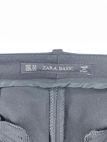 34 Beden siyah Renk Zara Kumaş Pantolon %70 İndirimli.
