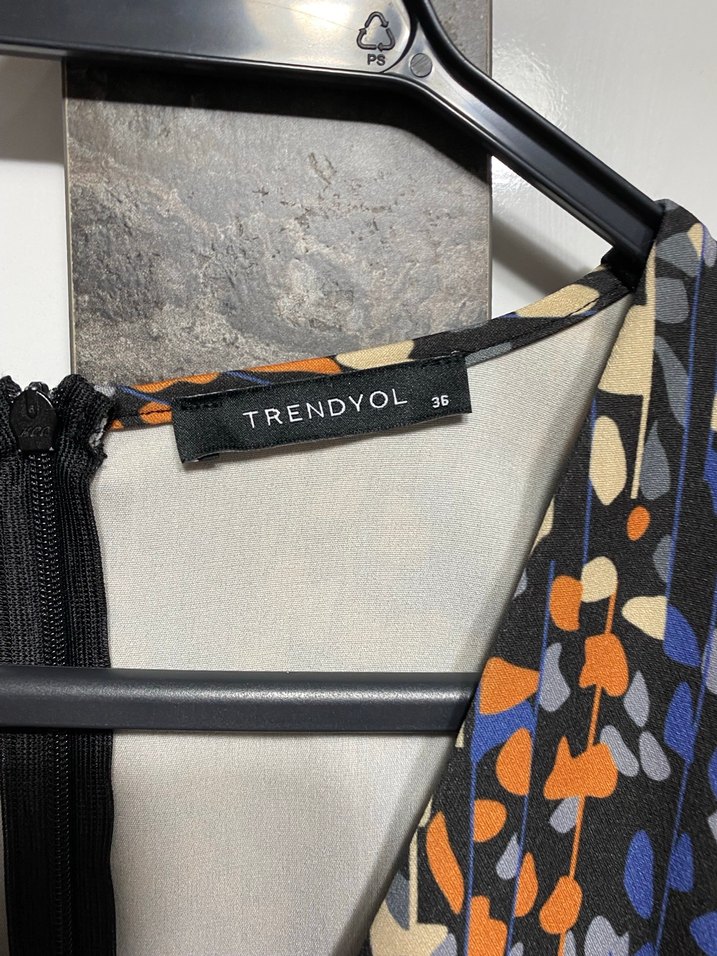 Uzun Kollu Pilili Mini Elbise - Görsel 2