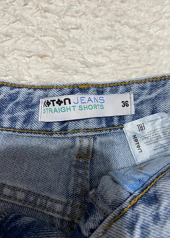 Pul İşlemeli Mini Kot Şort - Görsel 2