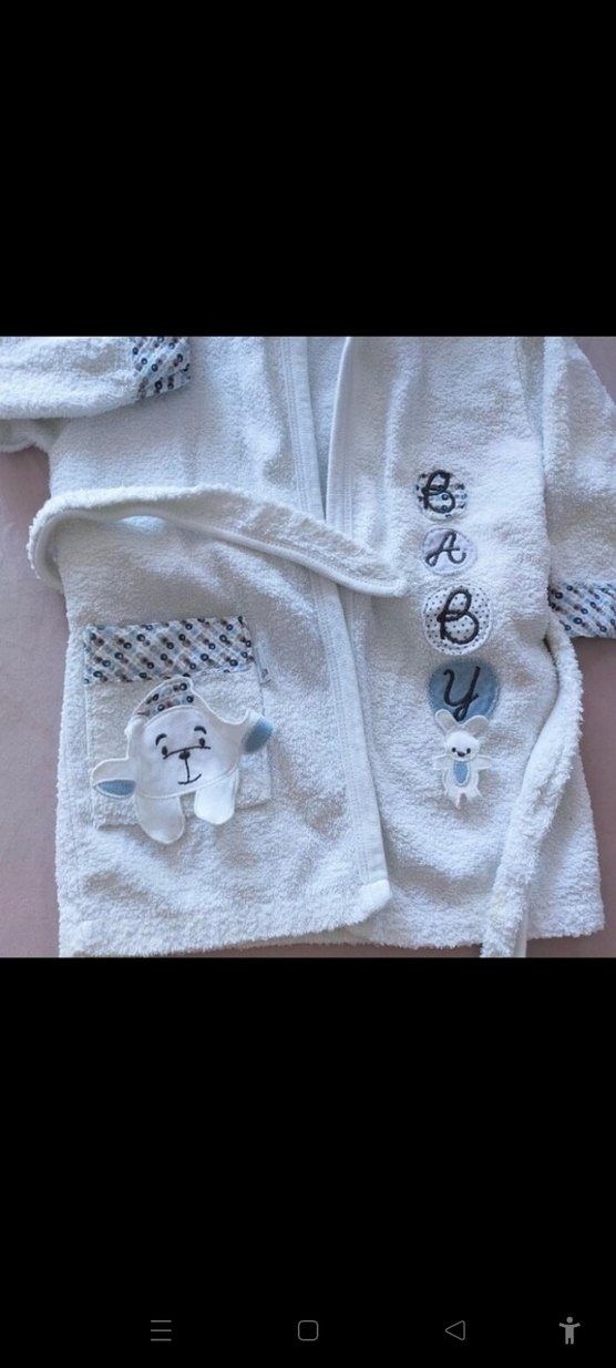 Nakışlı Beyaz Erkek Çocuk Bornozu - Görsel 3