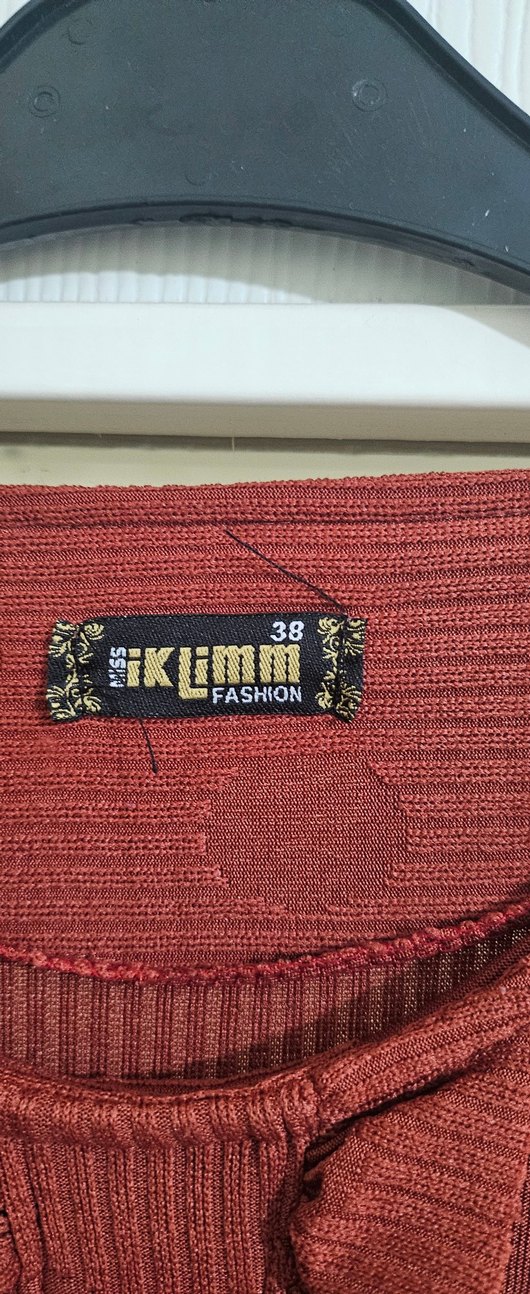 Kemerli Kırmızı Uzun Örgü Kadın Elbise - Görsel 3