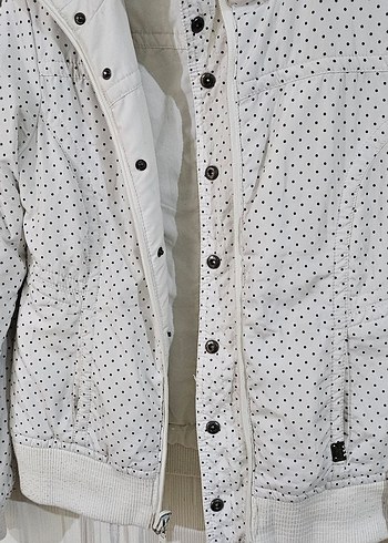 Düğmeli Beyaz Pamuklu Kadın Ceket - Görsel 5