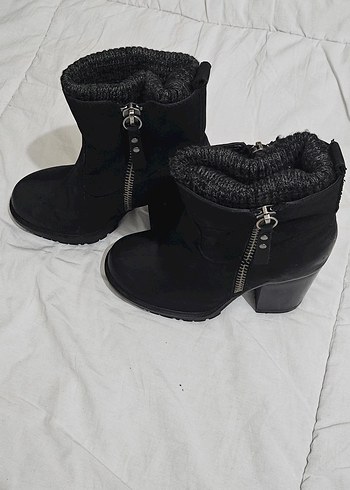 Tokalı Siyah Kadın Biker Botu - Görsel 4