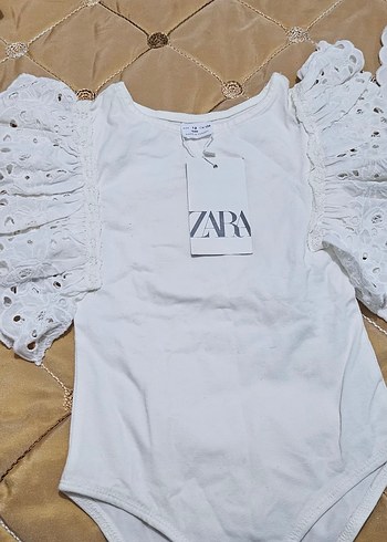 Zara Beyaz Baskılı Çocuk Atlet - Görsel 5