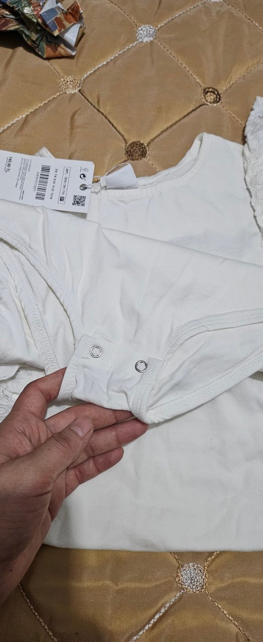 Zara Beyaz Baskılı Çocuk Atlet - Görsel 3