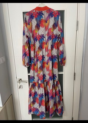 zara 42