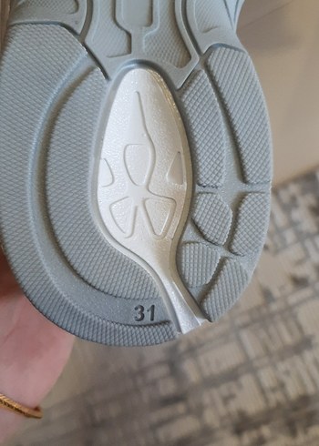 Beyaz Bağcıklı Spor Ayakkabı - Görsel 4