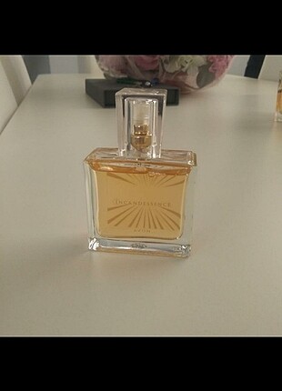 Avon parfüm