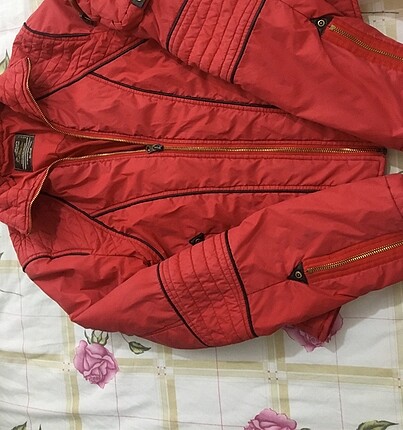 Yurt dışı mont