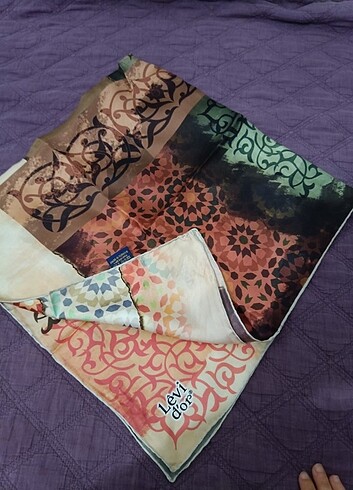 Levidor ipek eşarp  - Görsel 6