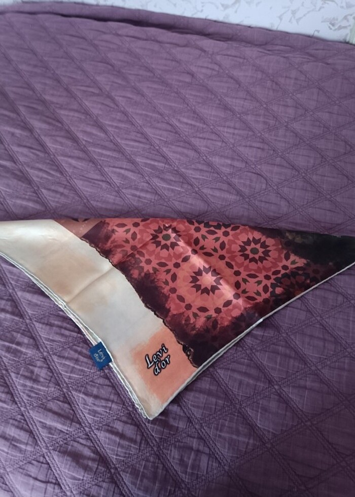 Levidor ipek eşarp  - Görsel 3