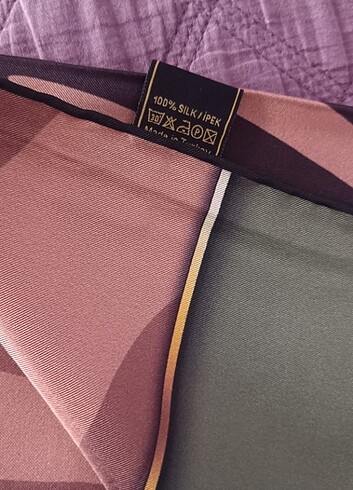 Vissona ipek eşarp  - Görsel 7