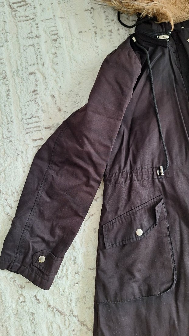 Kürklü Kapüşonlu Uzun Kadın Mont - Görsel 3