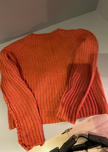 Kırmızı Örgü Kadın Kazak - Görsel 2