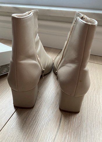 Bej Kadın Blok Topuklu Botlar - Görsel 6