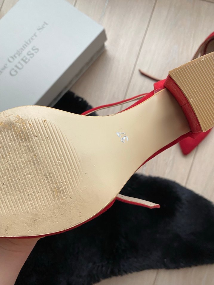 Kırmızı Süet Tokalı Yüksek Topuklu Stiletto - Görsel 4