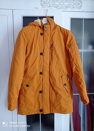 mont Lcw
