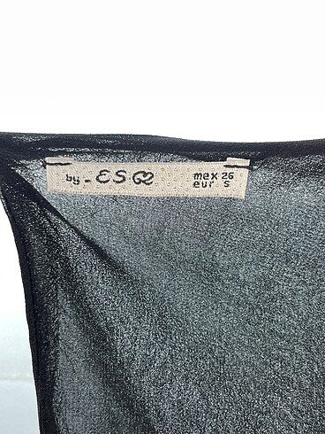 s Beden siyah Renk PreLoved Bluz %70 İndirimli.