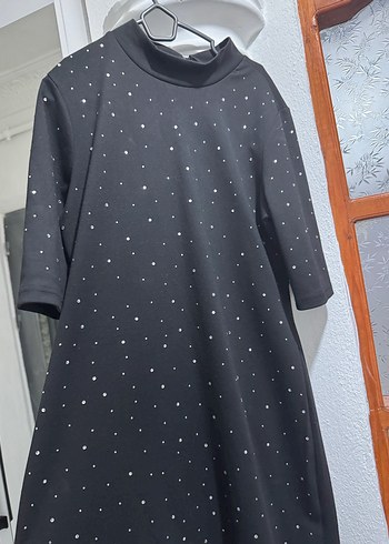 Siyah Payetli Yarım Kollu Midi Elbise - Görsel 2