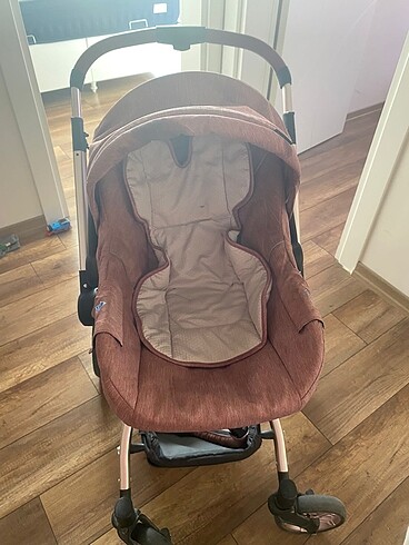 Az kullanılmış Pierre cardin bebek arabası
