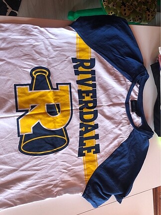 riverdale tshirt