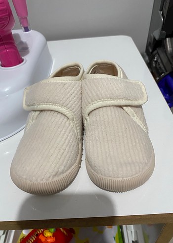 Lcw baby 23 no kız çocuk ev ayakkabısı - Görsel 2