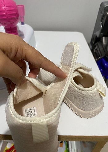 Lcw baby 23 no kız çocuk ev ayakkabısı - Görsel 4
