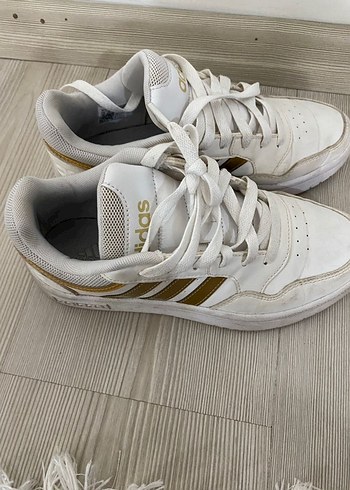 Beyaz Adidas Kadın Spor Ayakkabı - Görsel 2