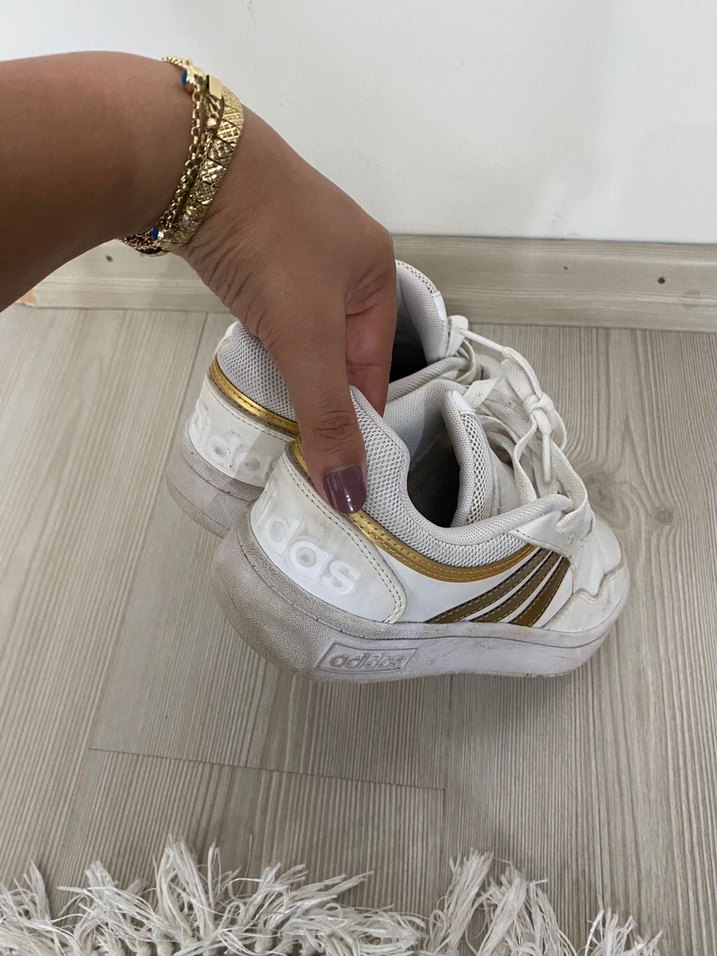 Beyaz Adidas Kadın Spor Ayakkabı - Görsel 3