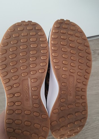 38 Beden Adidas Kadın Spor Ayakkabı Leopar Desenli