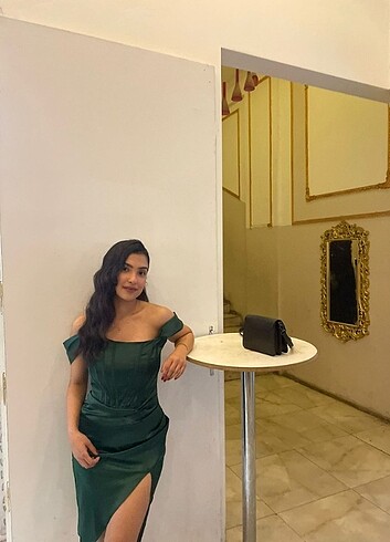 Bershka Abiye
