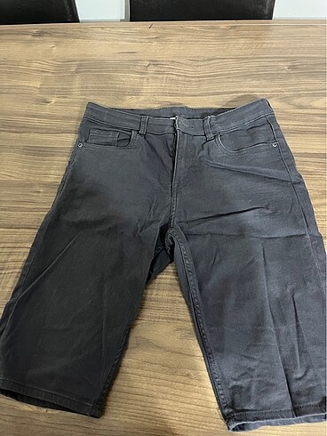 12-13 Yaş Beden gri Renk H&M yeni şort