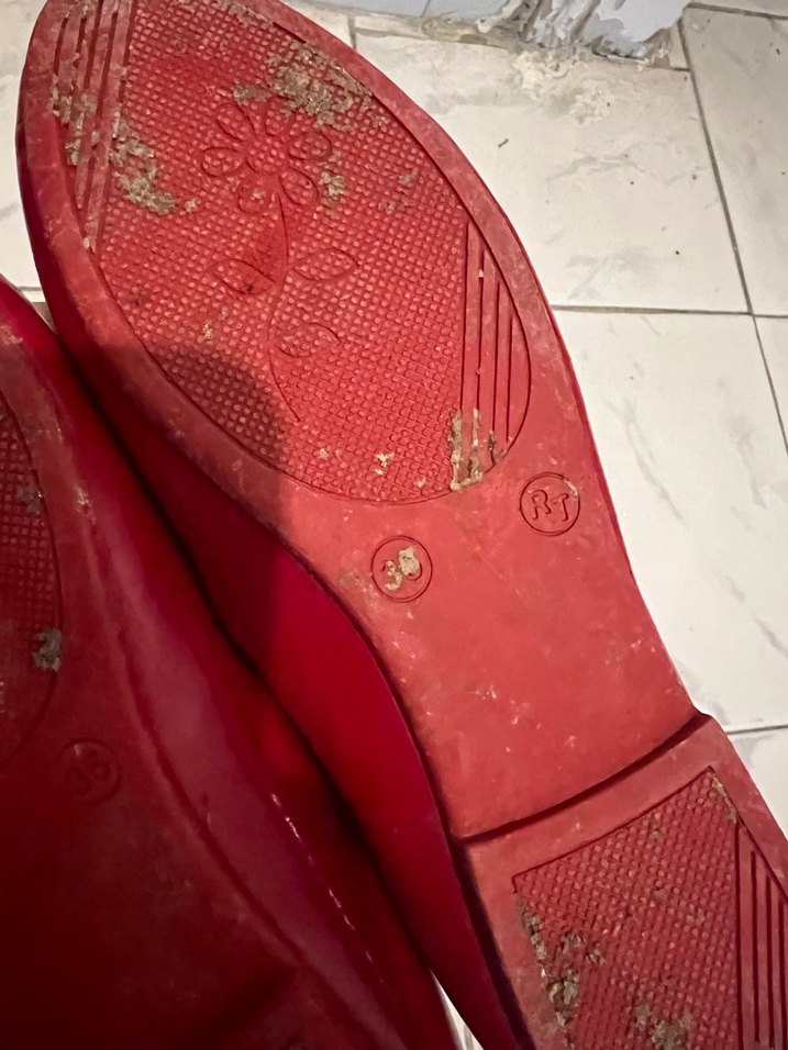 Kız Çocuk Parlak Kırmızı Tokalı Babet - Görsel 2