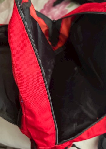 Kadın Kırmızı Fermuarlı Spor Sırt Çantası - Görsel 3