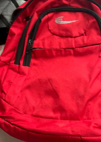 Kadın Kırmızı Fermuarlı Spor Sırt Çantası - Görsel 4
