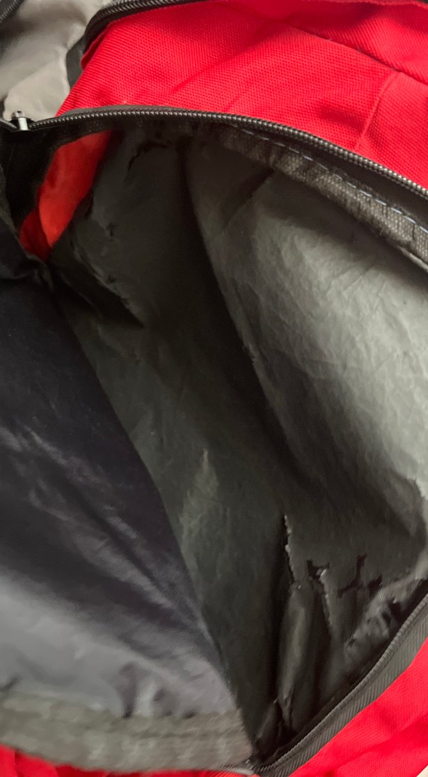 Kadın Kırmızı Fermuarlı Spor Sırt Çantası - Görsel 2