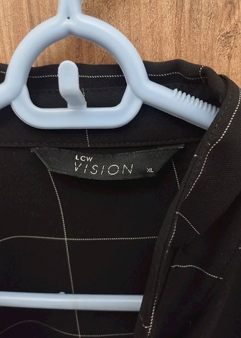 Düğmeli Siyah Kadın Gömlek - Görsel 3