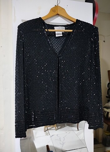 Zara İpek üzerine el işlemeli ceket