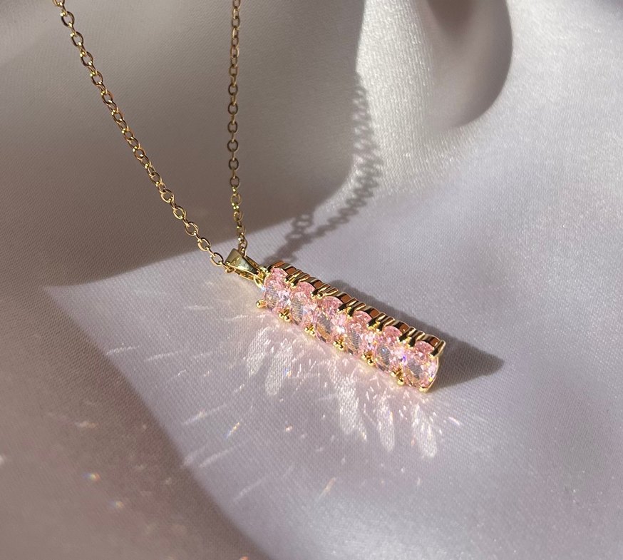 Altın Renkli Uzun Zincirli Kadın Kolye - Görsel 2