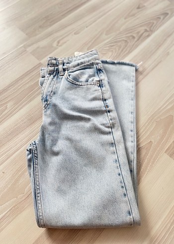 Bej Pastel Renkli Rahat Kesim Kadın Kot Pantolon