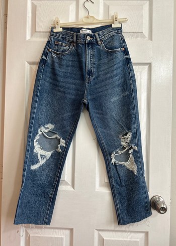 Pull and Bear Gevşek Kesim Midi Boy Mavi Kadın Kot Pantolon