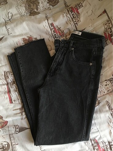 Pull and bear boyfriend pantolon