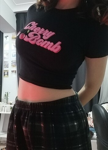 cherry bomb crop 