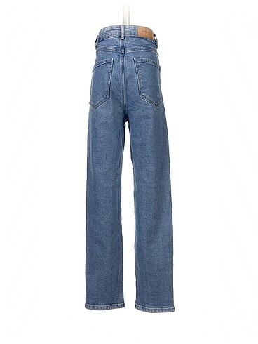 34 Beden Stradivarius Jean / Kot %70 İndirimli.