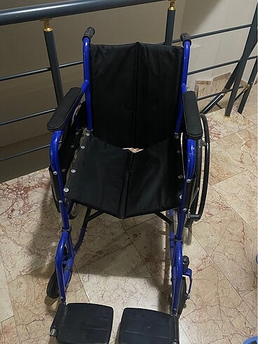 Tekerlekli hasta sandalyesi