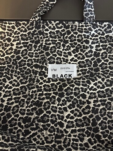 Bershka Kumaş çanta